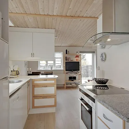 Armi - 75m From The Sea By Interhome Vakantiehuis *