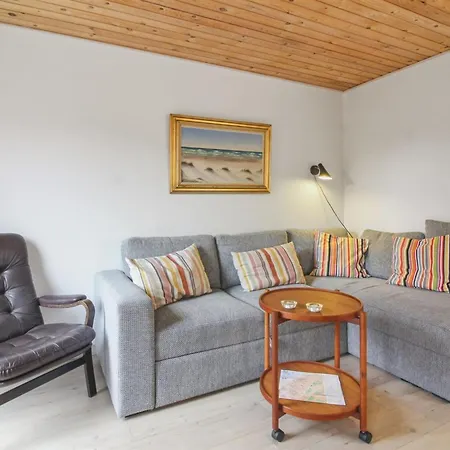 Armi - 75m From The Sea By Interhome *